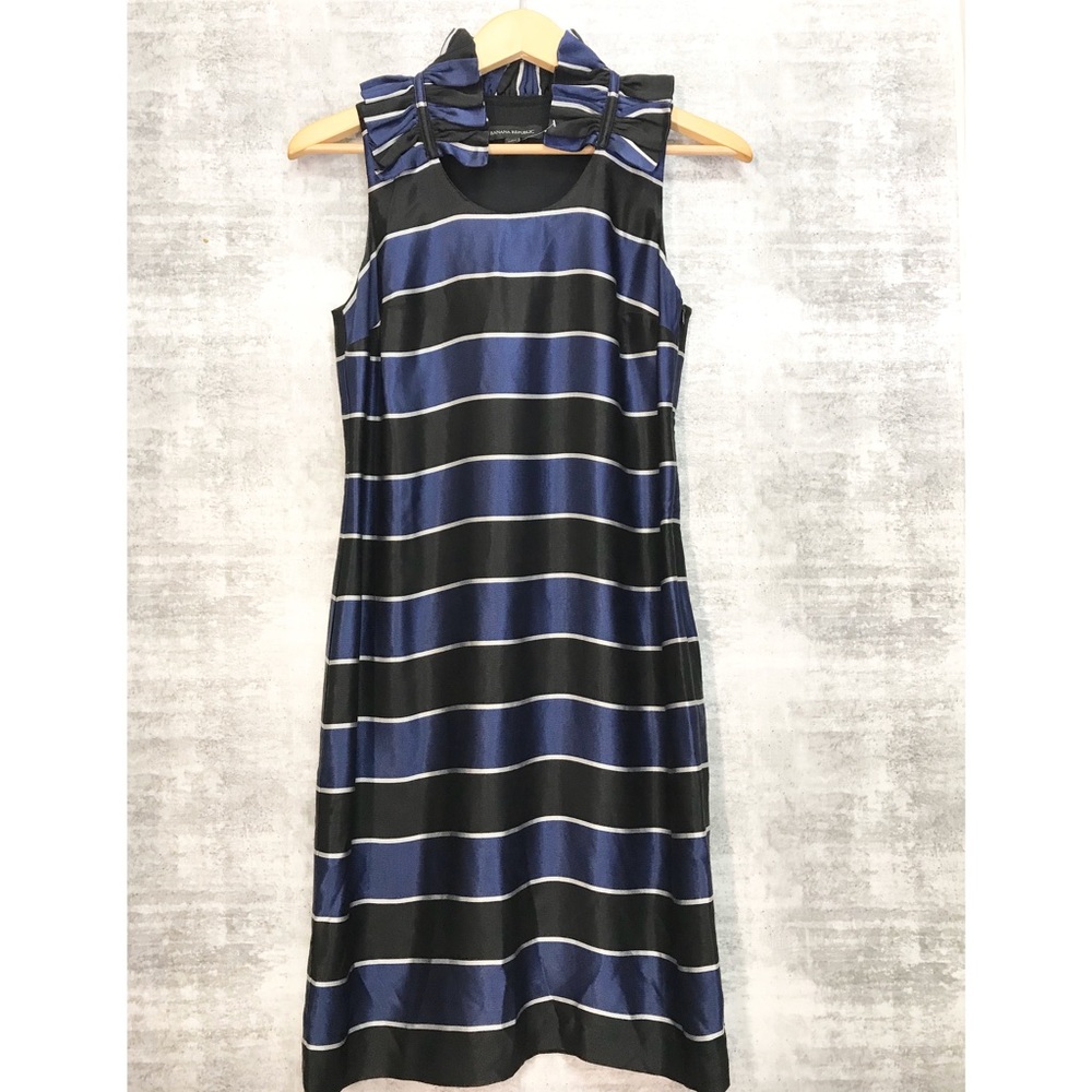 Banana Republic Shift Dress Ruffle Neck Striped 0